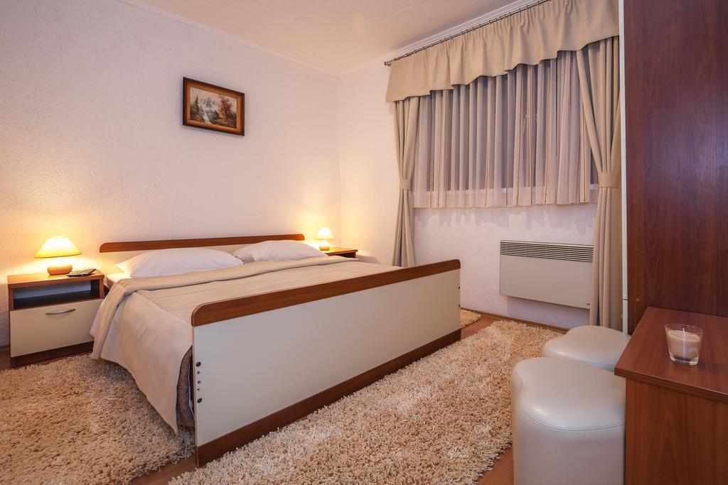 Guest House Slavica Плитвицкие озёра Экстерьер фото